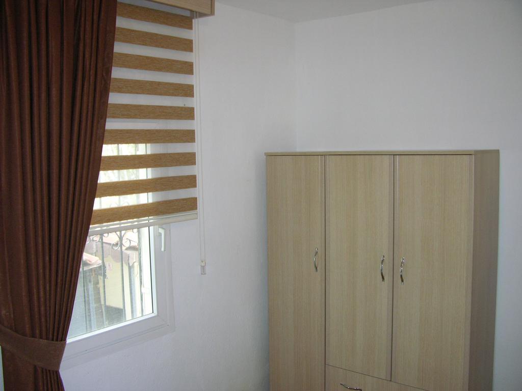 אפרטהוטל Paradise Garden Gumusluk Evleri מראה חיצוני תמונה